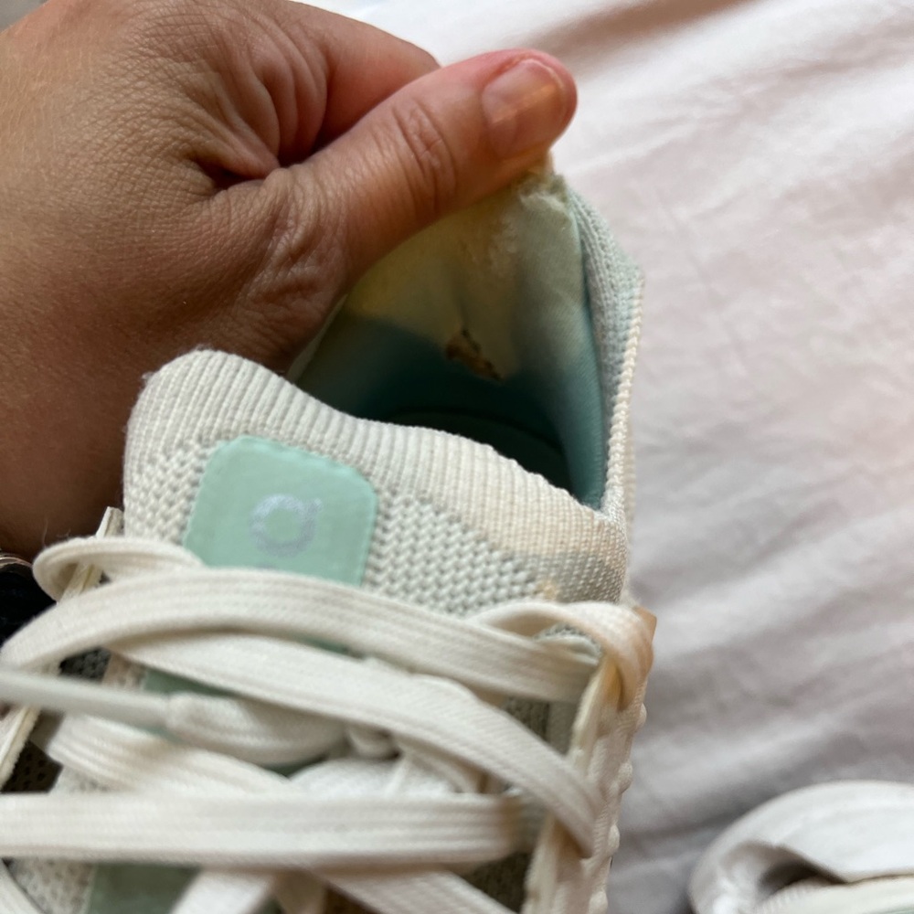 ON running On cloud cloudswift running athletic shoes women’s size 7 white green - Picture 8 of 12